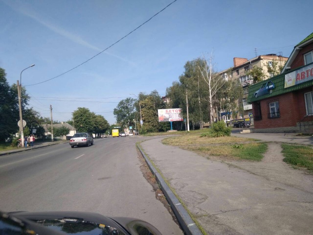Щит 6x3,  перекресток ул.Житомирская-Надслучанская